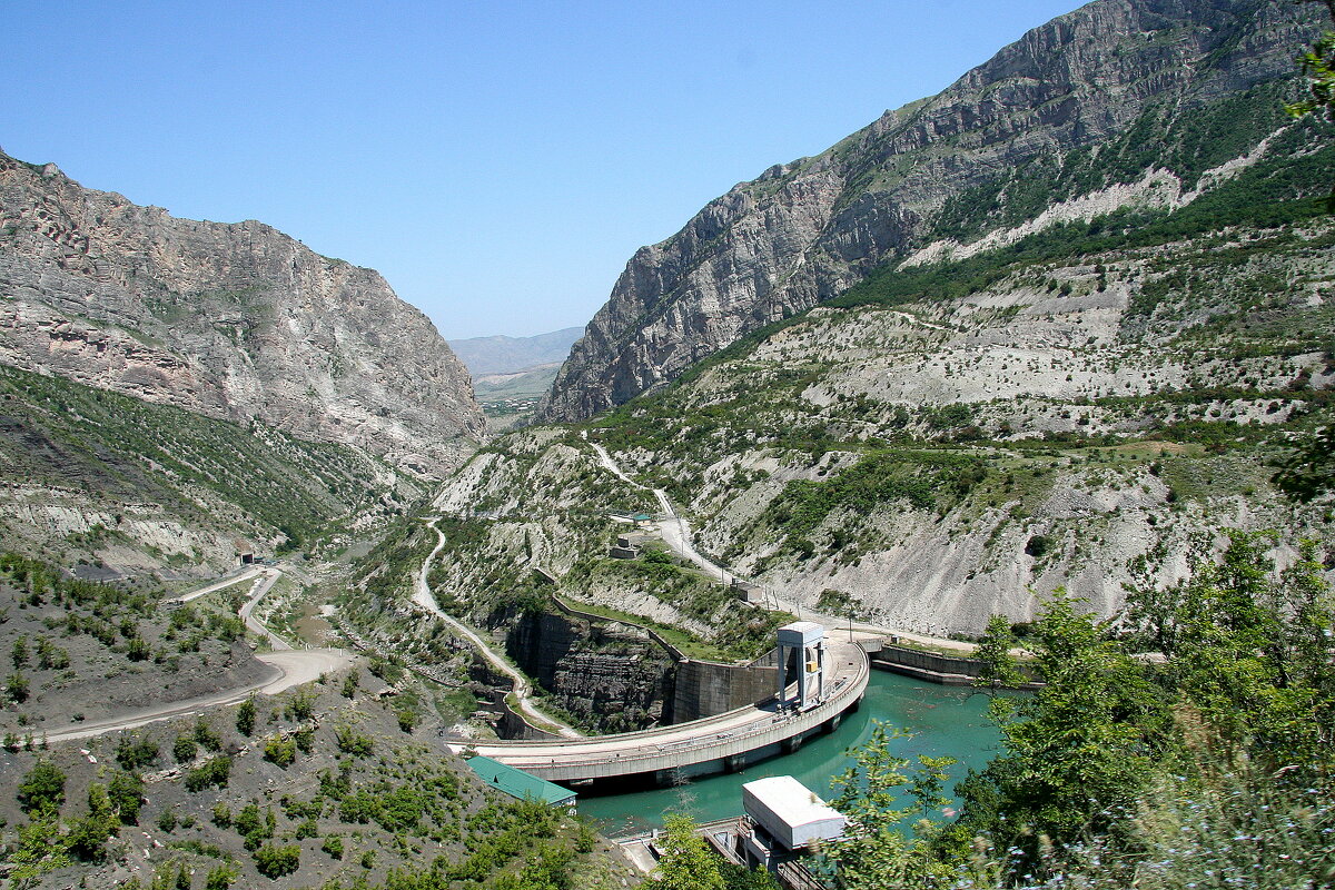 Плотина Чиркейской ГЭС в Сулакском каньоне - Елена Даньшина
