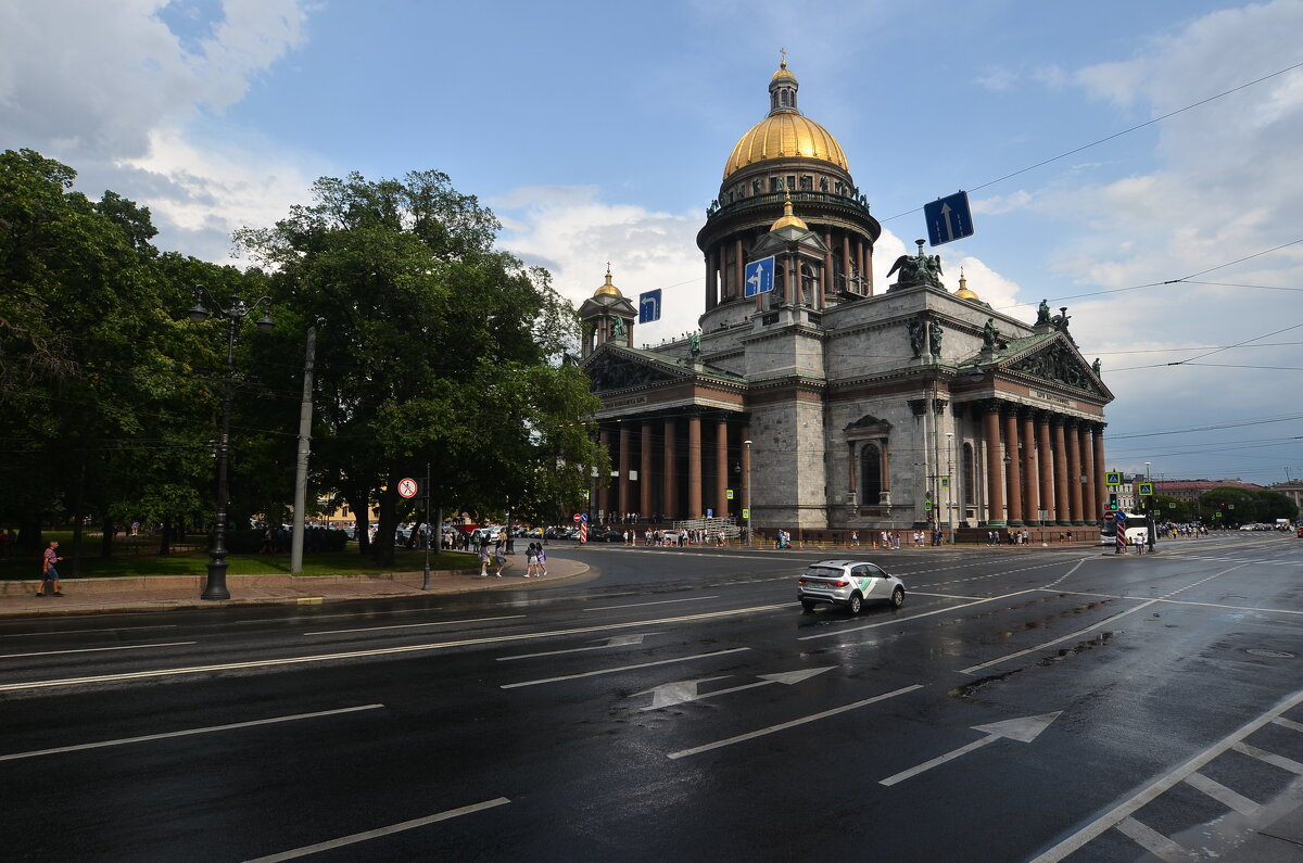 Фото Исаакиевского собора в Санкт Петербурге