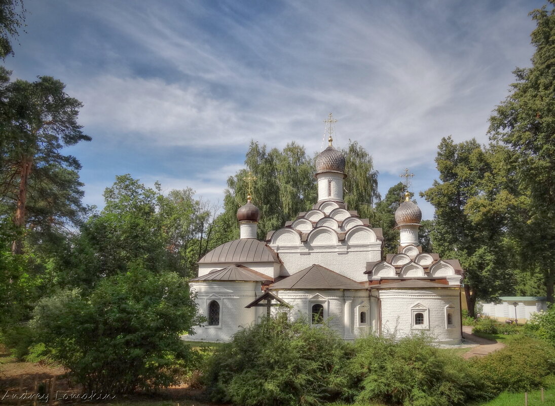 Церковь Архангела Михаила в Десне