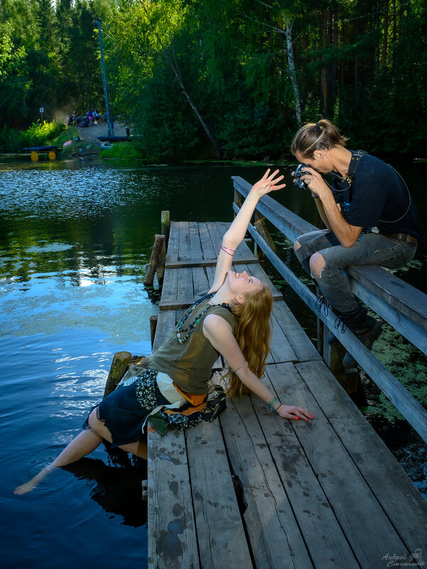 На озере. - Андрей + Ирина Степановы