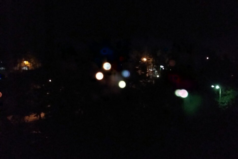 Огни ночного поселка - Gopal Braj
