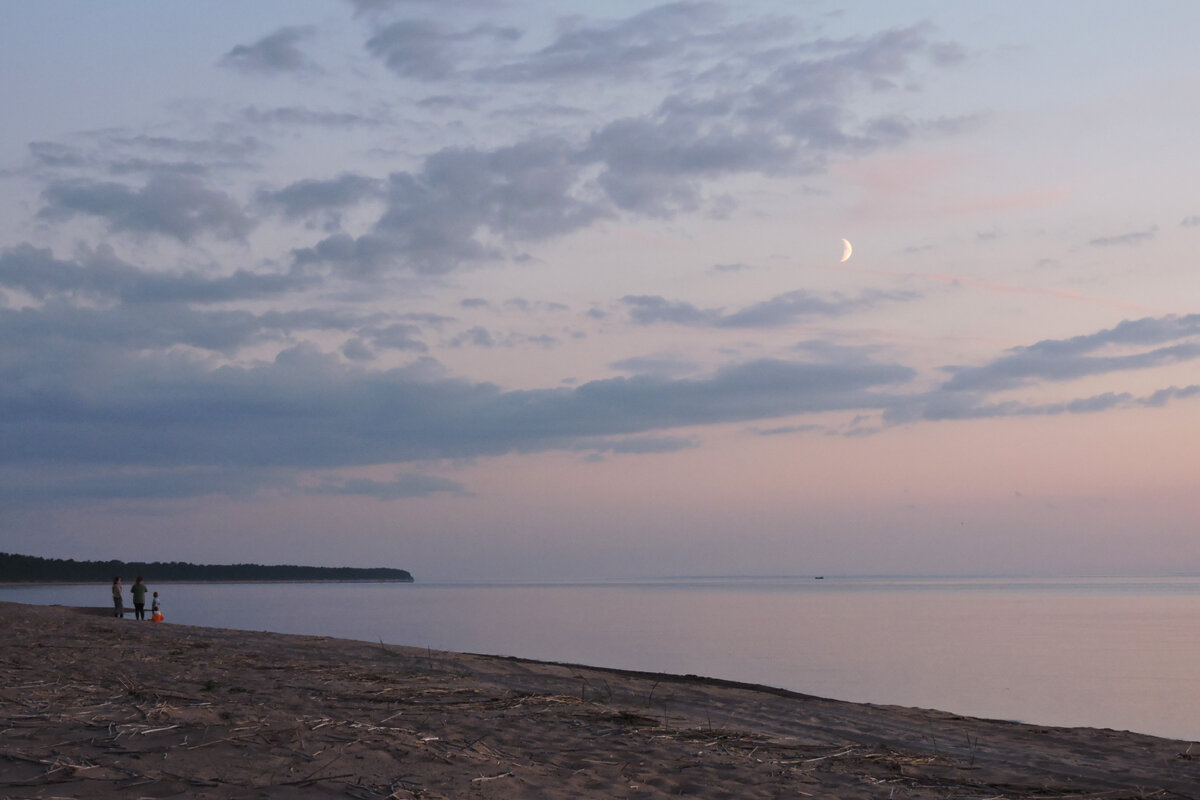 Лунный вечер на берегу - # fotooxota