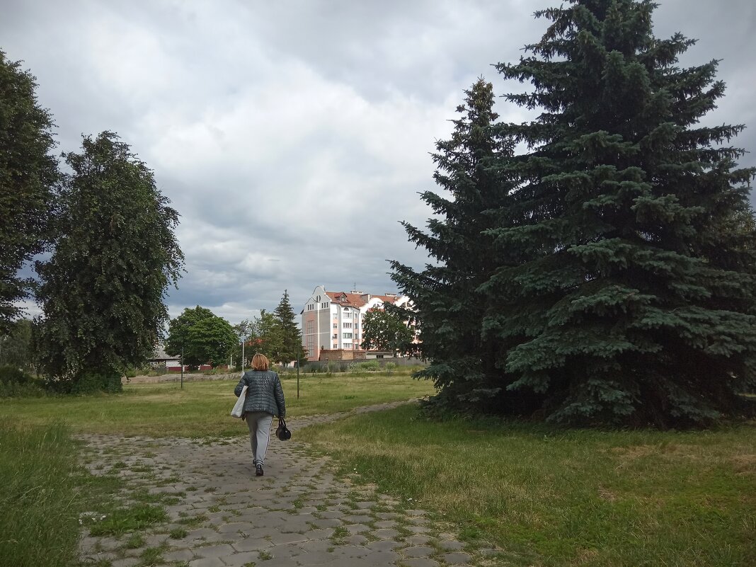 В парке - Елена Пономарева