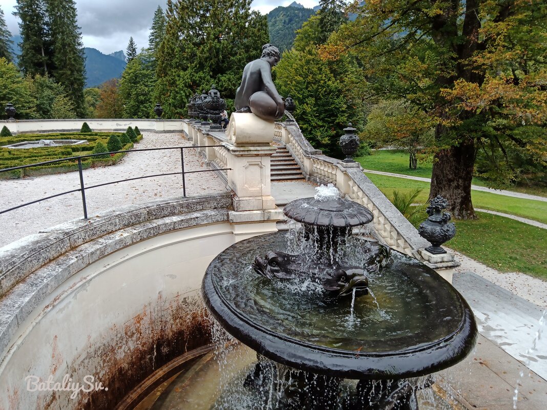 территория замка Linderhof - Светлана Баталий