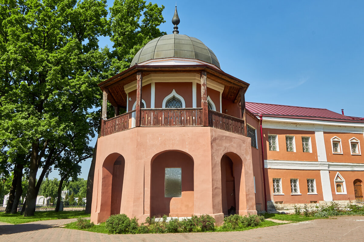 Башня Николо-Угрешского монастыря - Алексей Р.