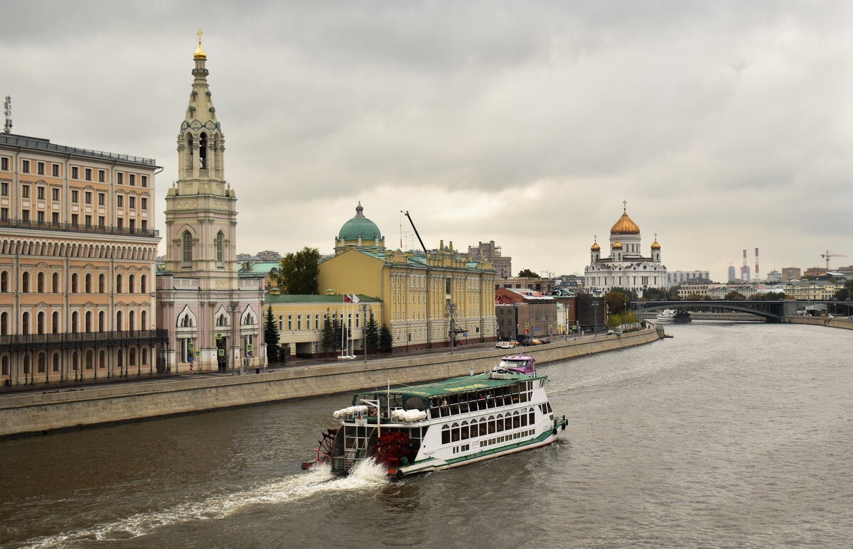 По Москве-реке - Роман Пацкевич