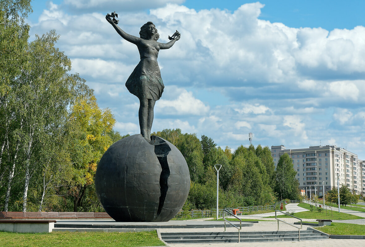 15-метровая скульптура «Моя Сибирь» - Дмитрий Конев