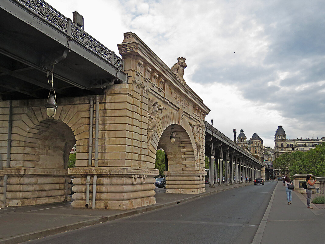 Мост Бир-Акейм.. Париж. - ИРЭН@ .