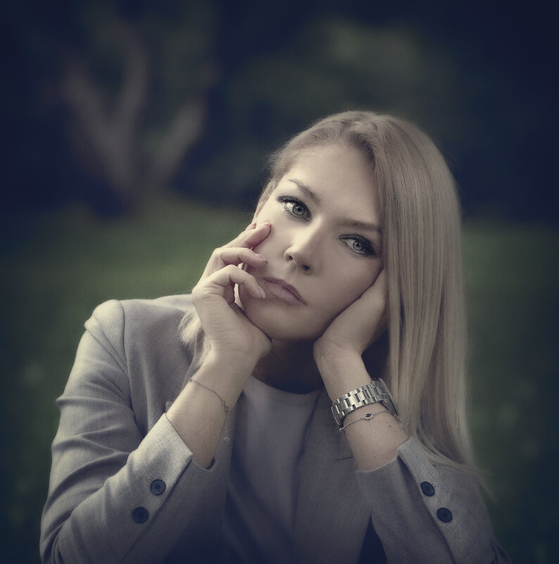 https://zadnipryanaya.ru/portraits - Марианна Привроцкая www.zadnipryanaya.ru