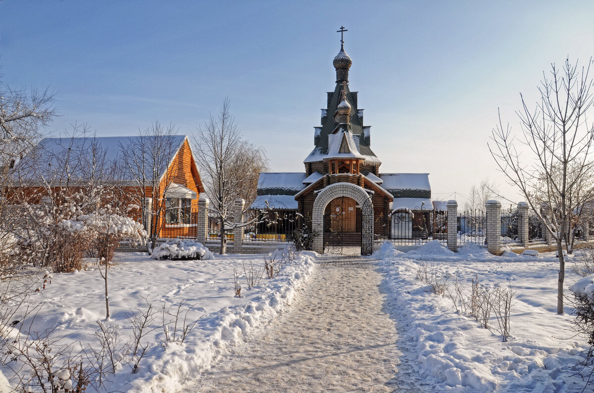 Храм Преображения Господня зимой в  Волгограде. - Дина Евсеева