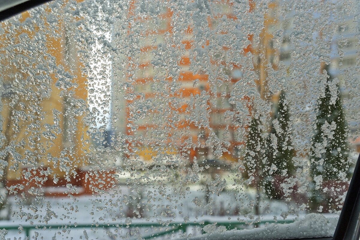 Заморозило стекло машины - Валерий Иванович
