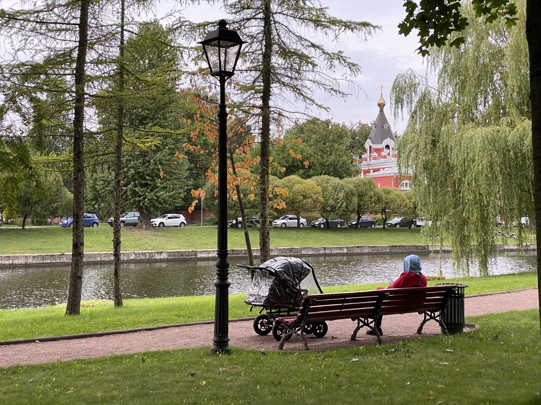 В городском саду. - Татьяна Ф *