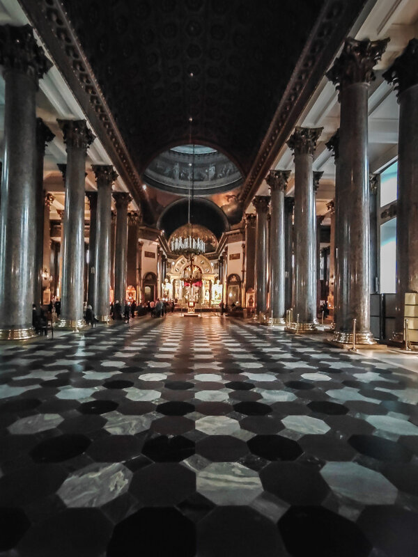 Интерьер Казанского собора - Георгий А