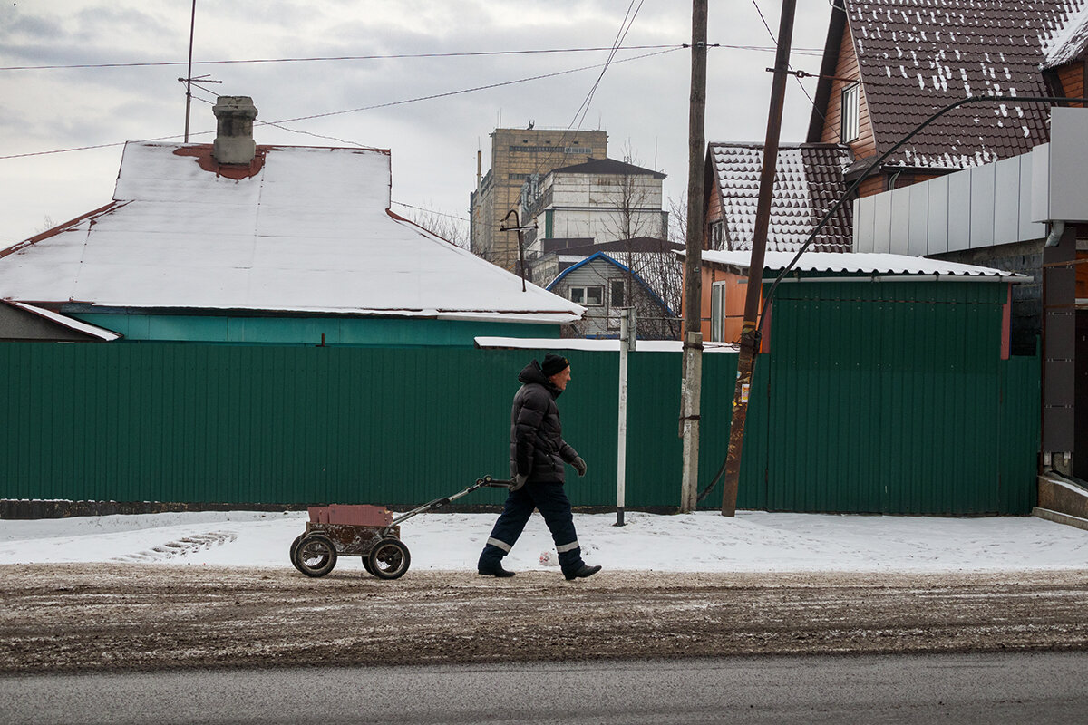 *** - Валерий Михмель 