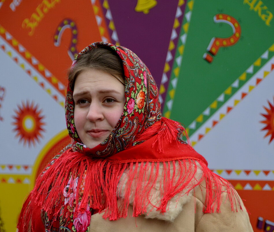 Девушка в платке - Анастасия Смирнова