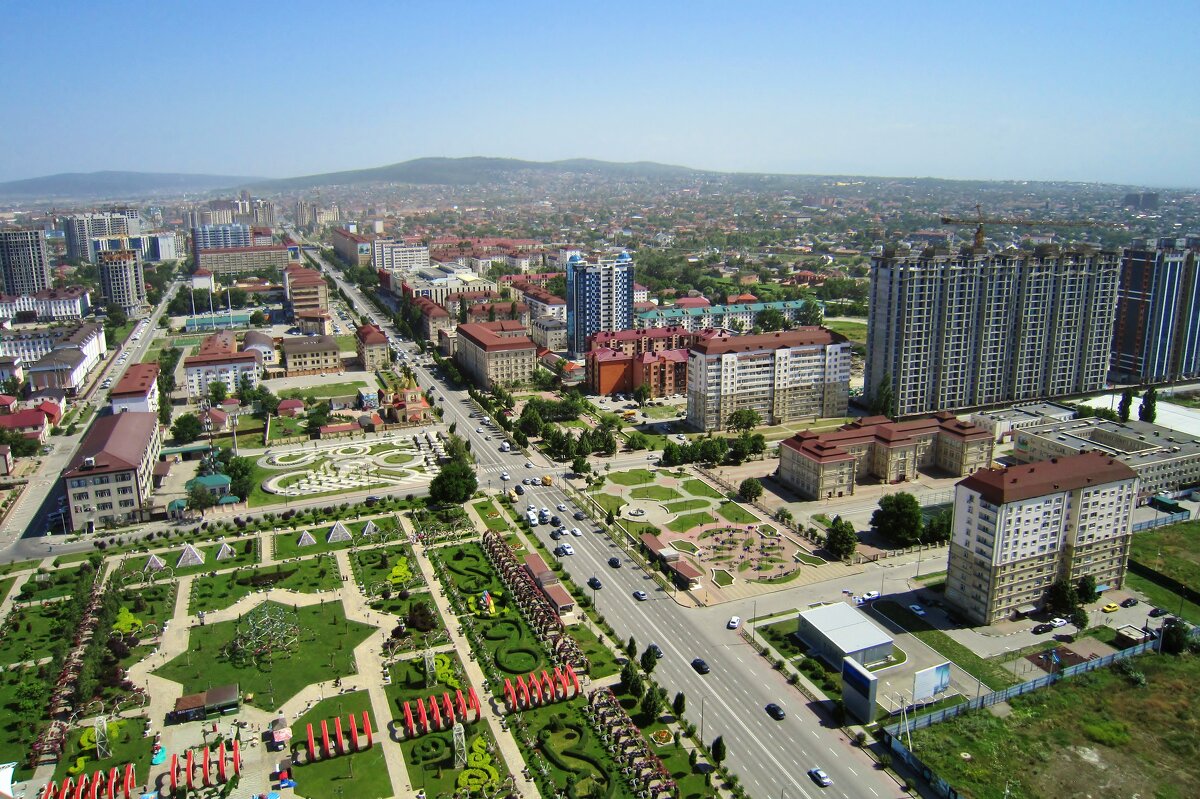 Панорама города со смотровой площадки в «Гро́зном-Си́ти» - Елена (ЛенаРа)