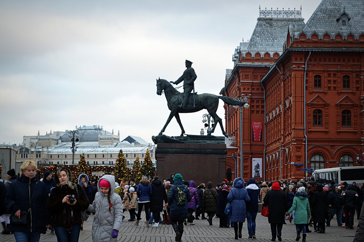 Москва новогодняя - Татьяна Лютаева