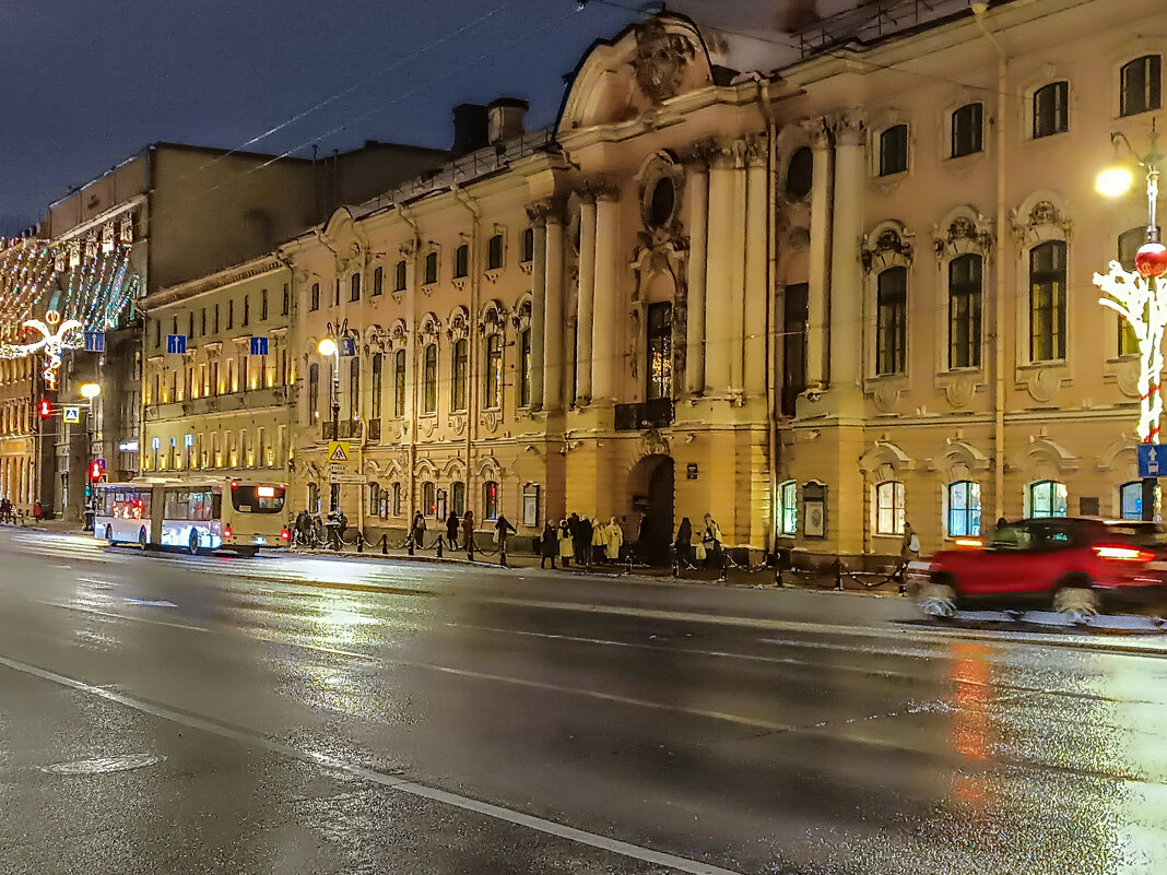 строгановском мост