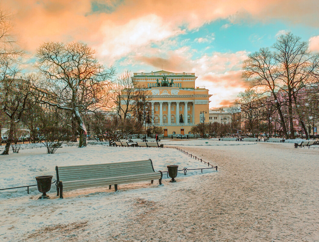 Александринский театр на закате короткого зимнего дня - Стальбаум Юрий 