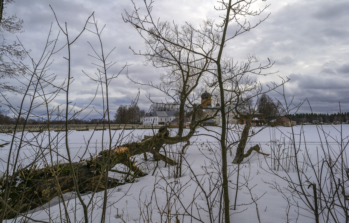 Зима на Введенском озере - Сергей Цветков