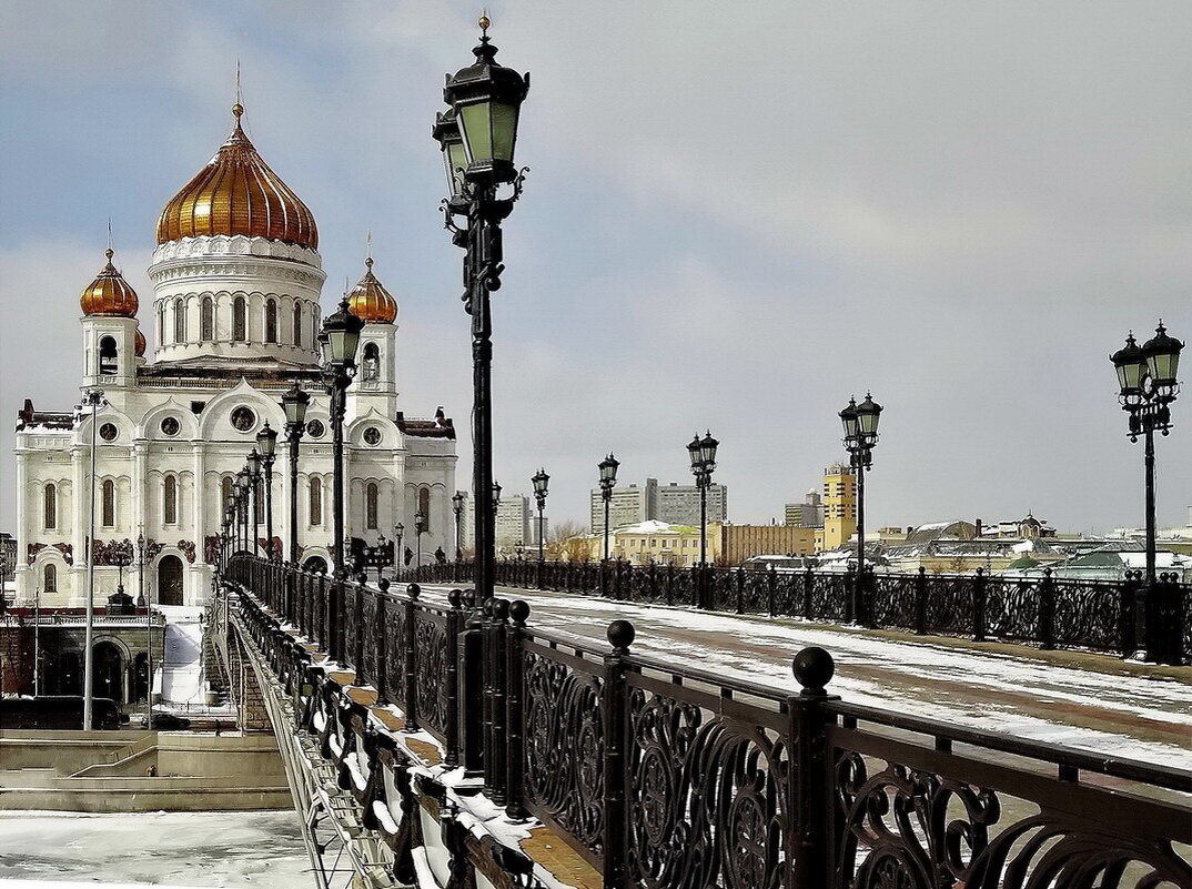 фото храм христа спасителя зимой