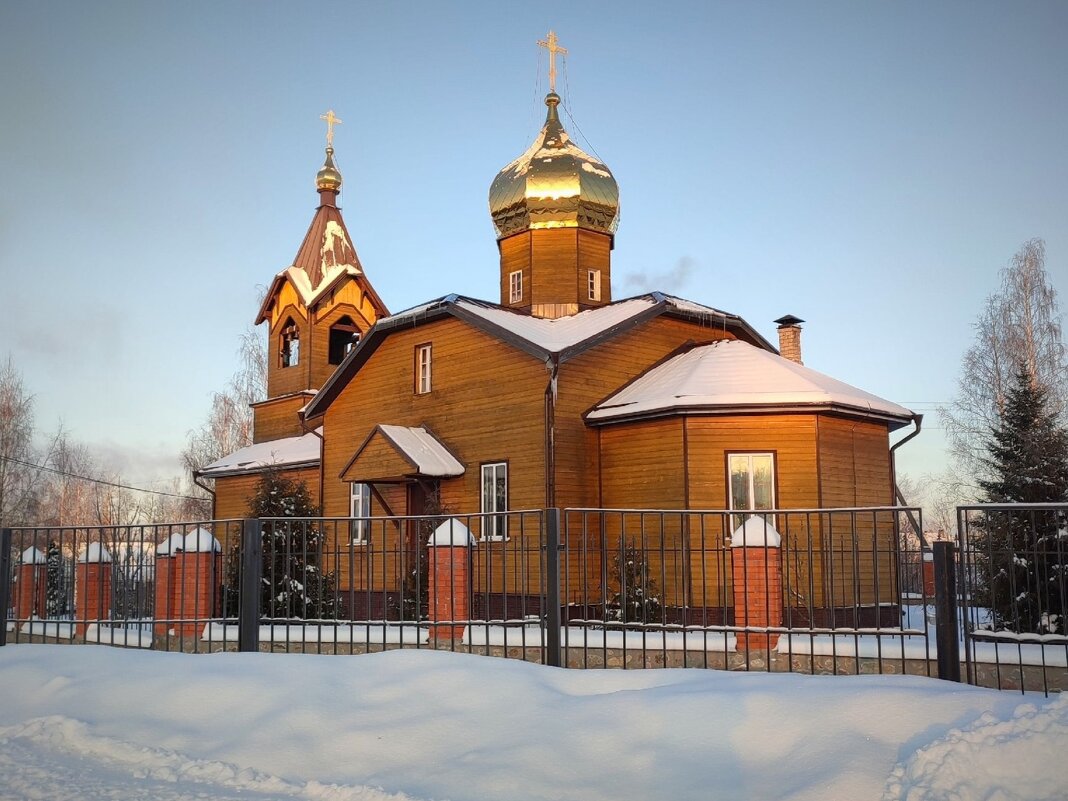 Сельский храм.Перед Рождеством. - Ирина 