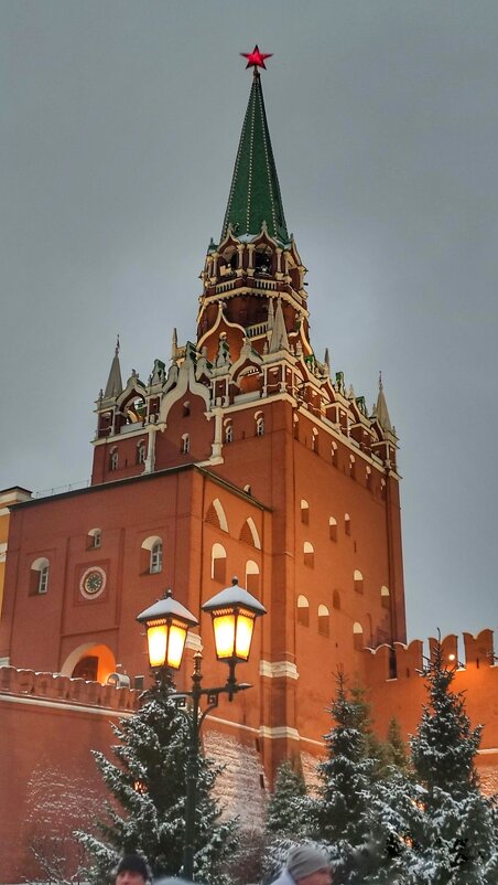 Троицкая башня Московского Кремля - Irene Irene
