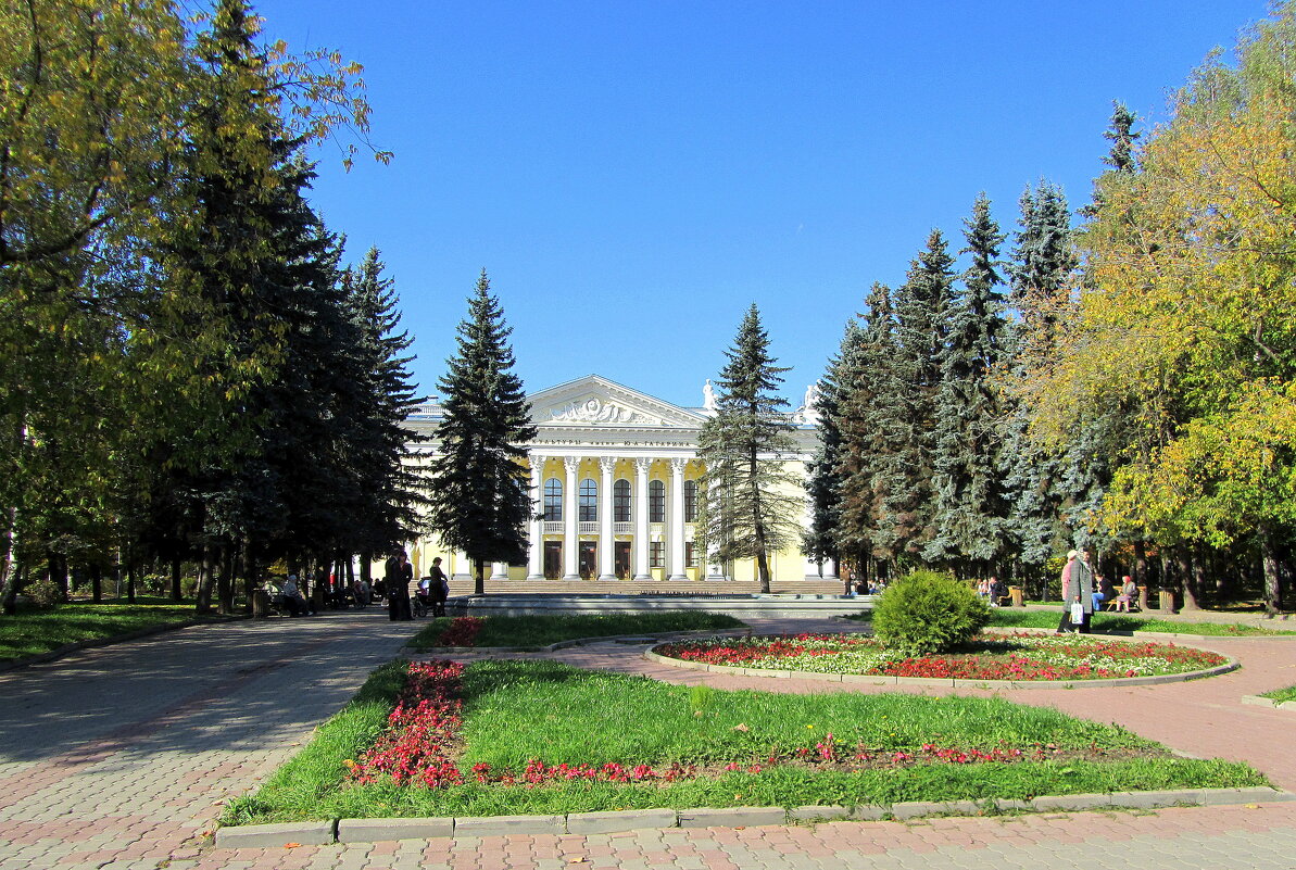 Дворец культуры им.Ю.А.Гагарина.Сергиев Посад. - Николай Николаевич 