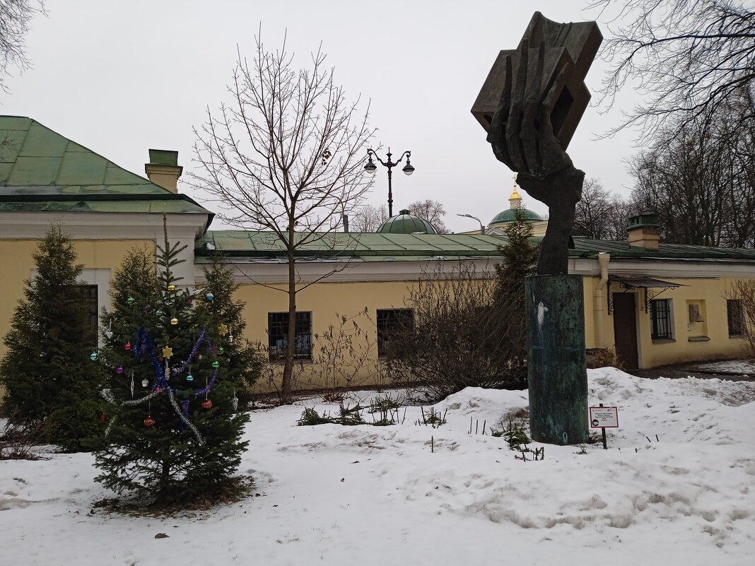 Интерьер внутреннего двора Музея Городской скульптуры. - Светлана Калмыкова