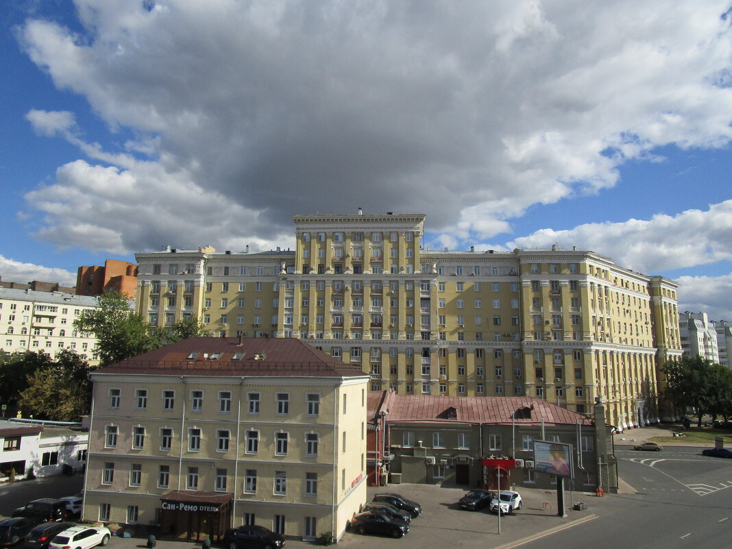 Один день в Москве - Елена Шаламова