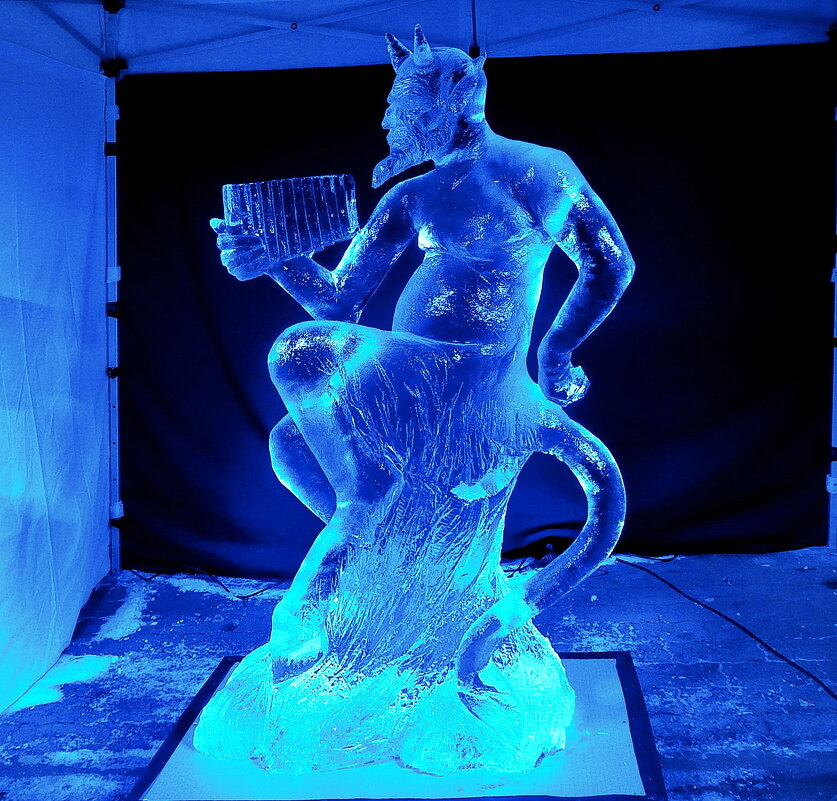 фестиваль ледяных скульптур в Елгаве.2023. - ИННА ПОРОХОВА