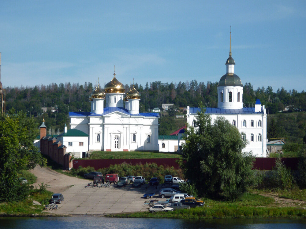 Храм Благовещения Пресвятой Богородицы Вид с Волги - Нина Колгатина 