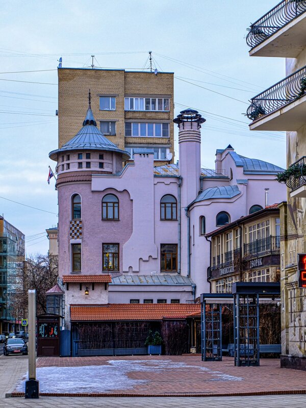 Фасад на улице Остоженка (7) - Георгий А