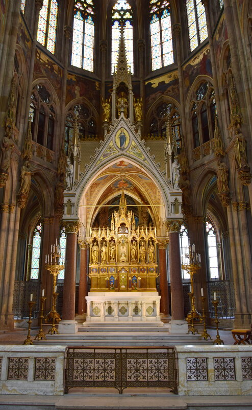 Вена. Интерьер собора святого Стефана - Galina Leskova