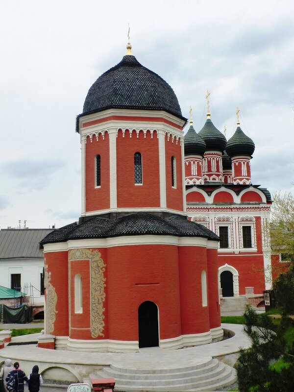 Собор святителя Петра. Высоко-Петровский монастырь - Лидия Бусурина