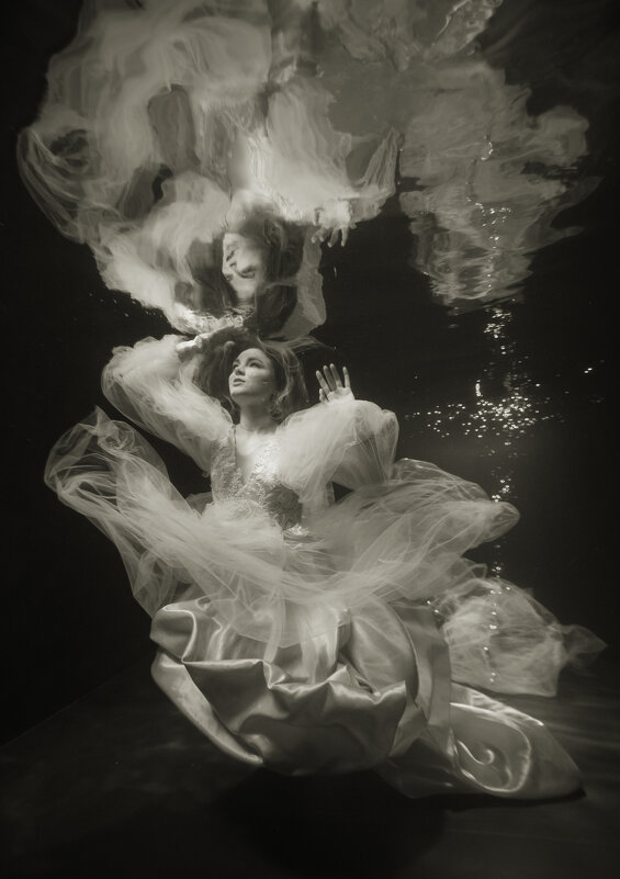 Под водой - Nina Aleksandrova