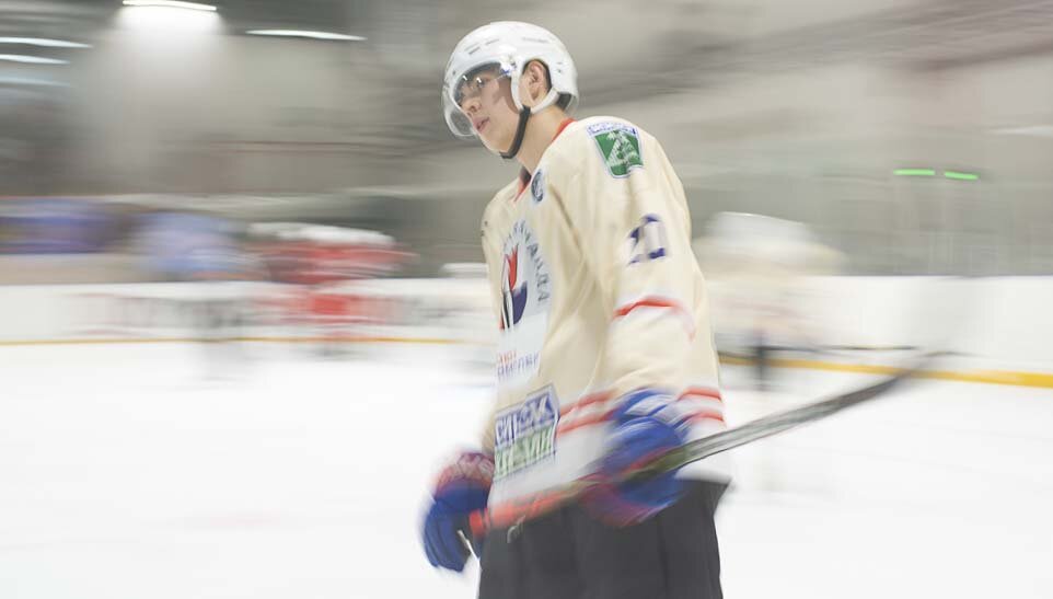Хоккей - Дмитрий Иванов