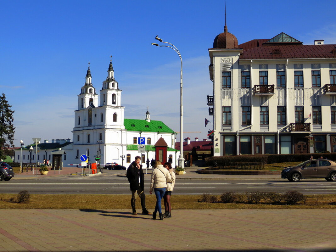 Городской пейзаж - Ирина Олехнович