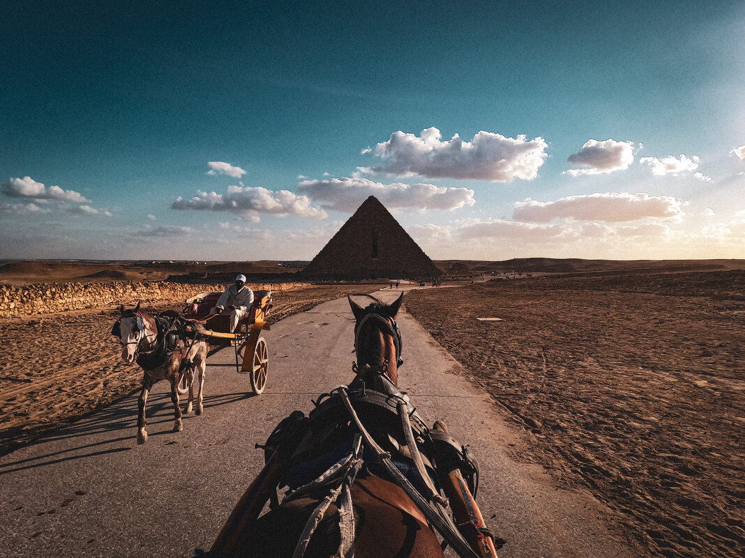 Поездка к пирамиде - PH Baigozin