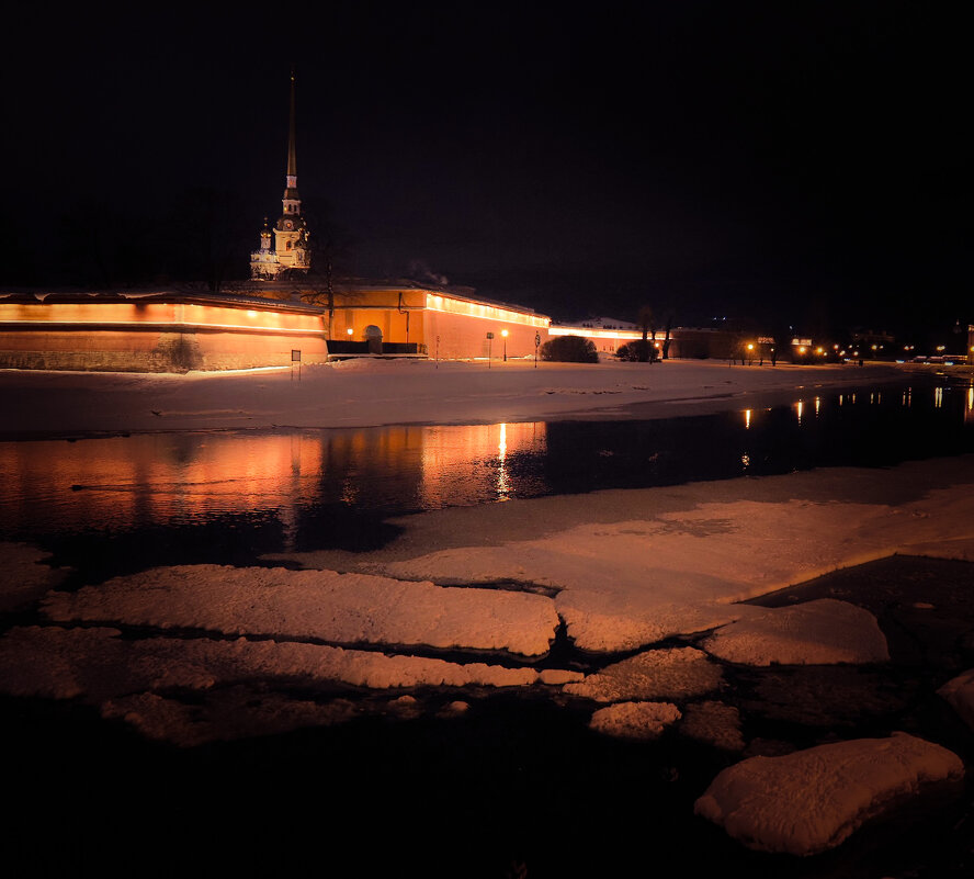 Кронверкский пролив. Петропавловская крепость - Магомед .