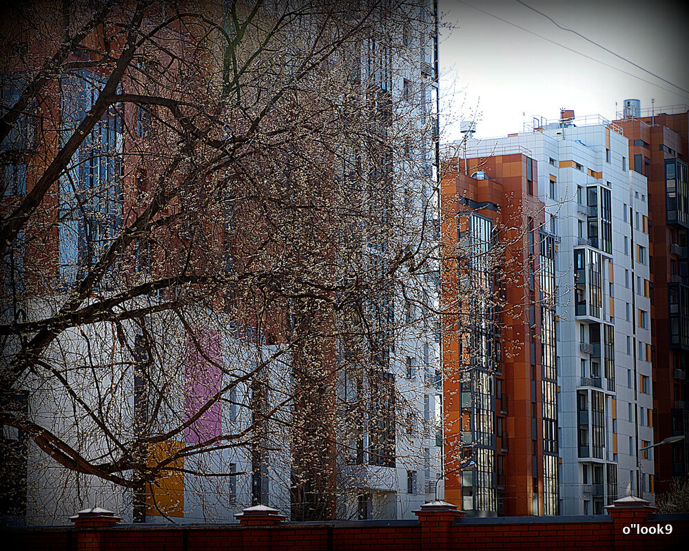 весна в городе - Олег Лукьянов