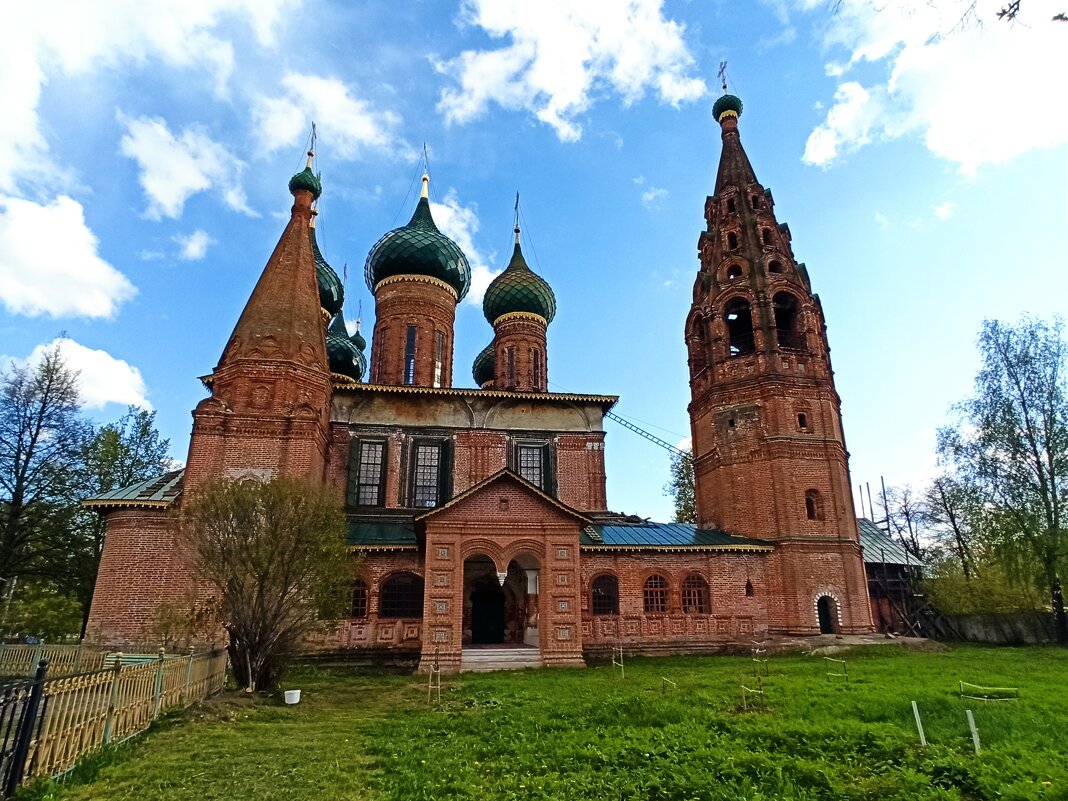 Храм, Ярославль - svk *