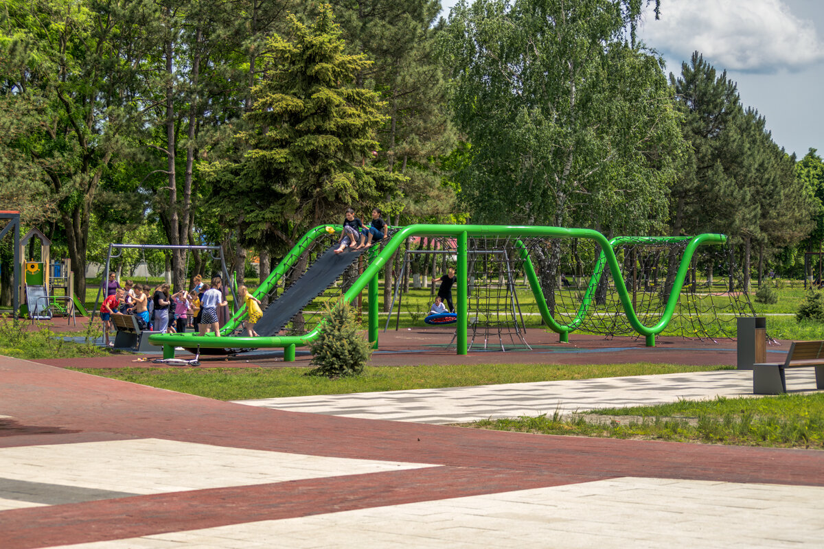 Прогулка по городу - Игорь Сикорский