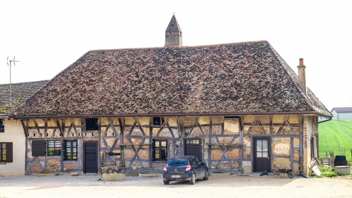 Дом в деревне - конец XVI века - Георгий А