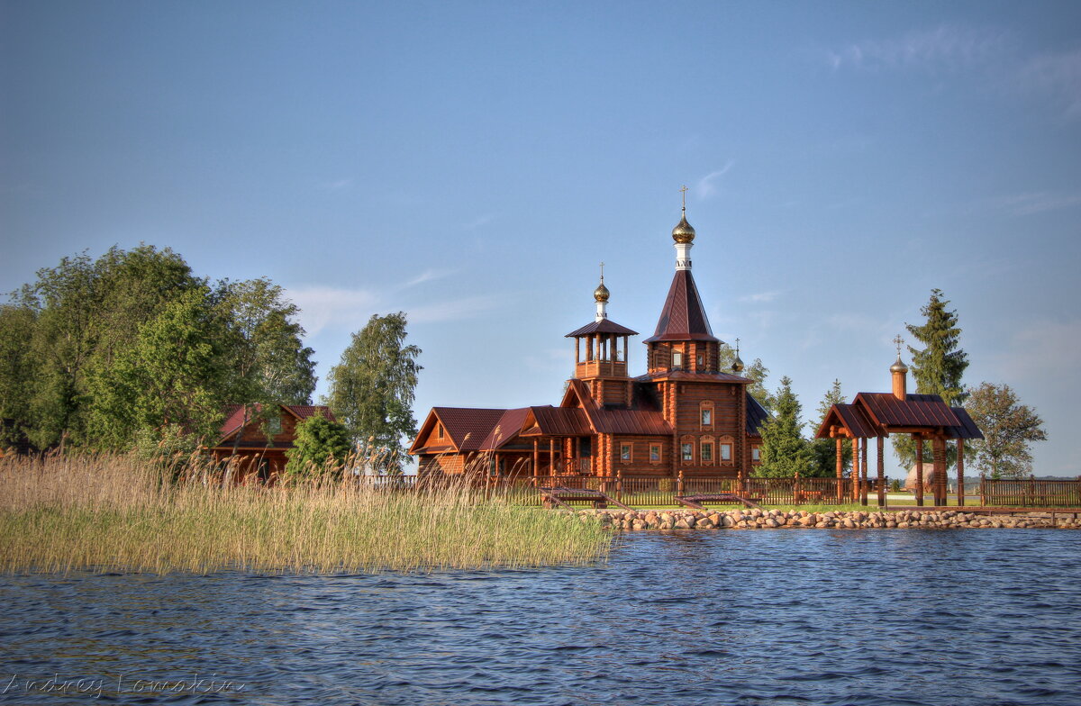 храм Георгия Победоносца - Andrey Lomakin