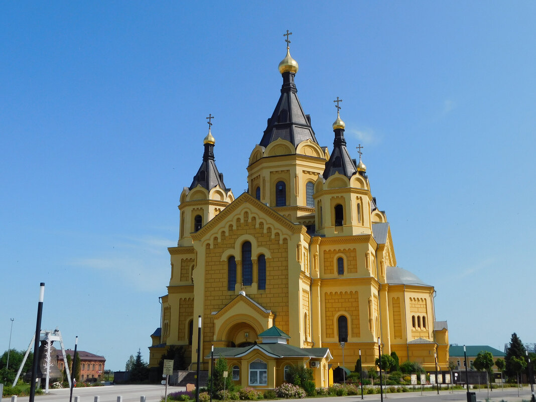 Александро-Невский Новоярмарочный собор - Наиля 