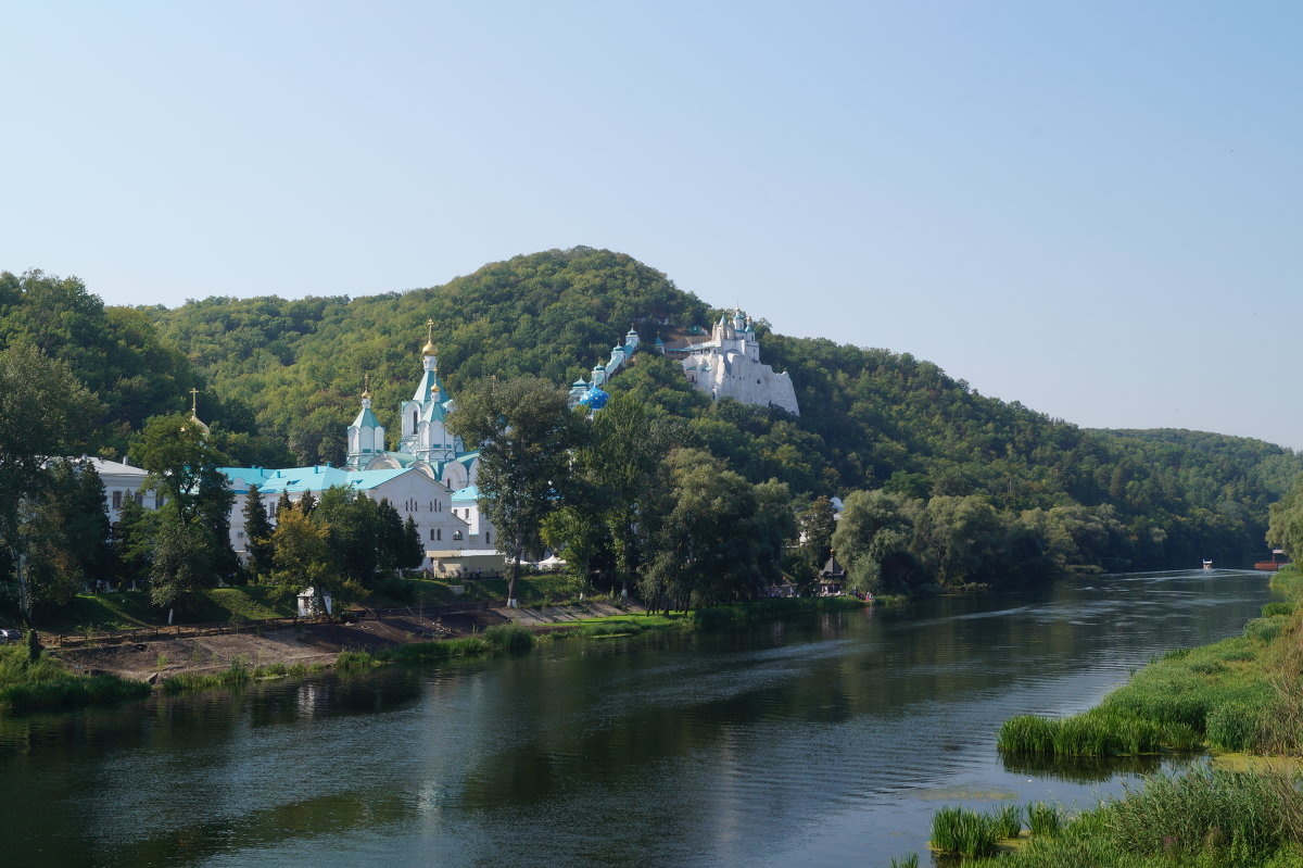 Святогорская лавра - Роман 