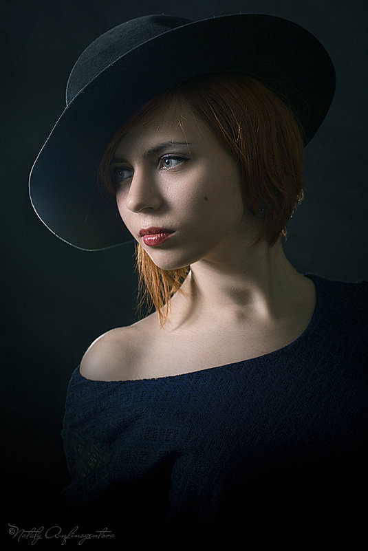 портрет в шляпе - Наталия Анфиногентова