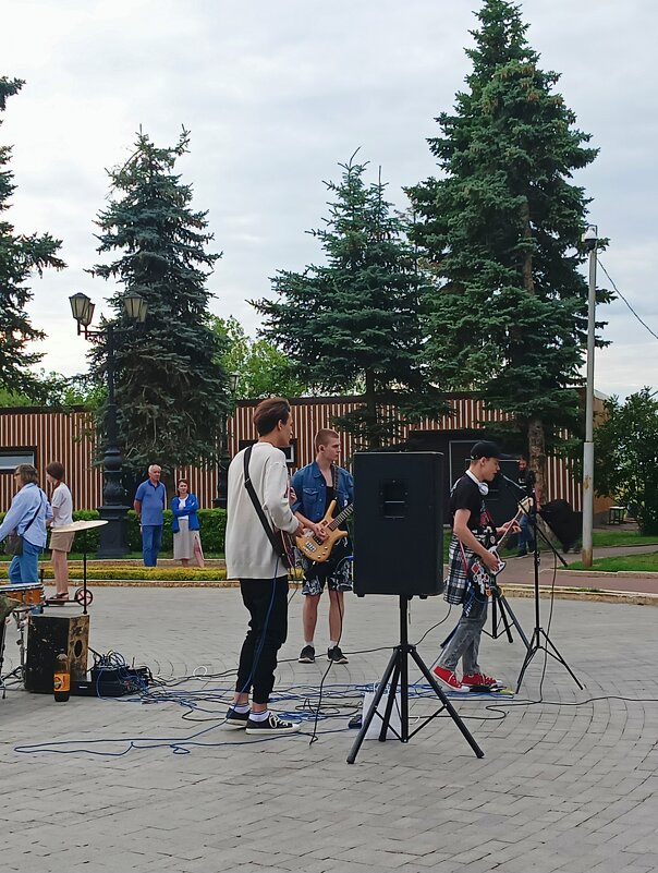 Уличные музыканты - ольга хакимова