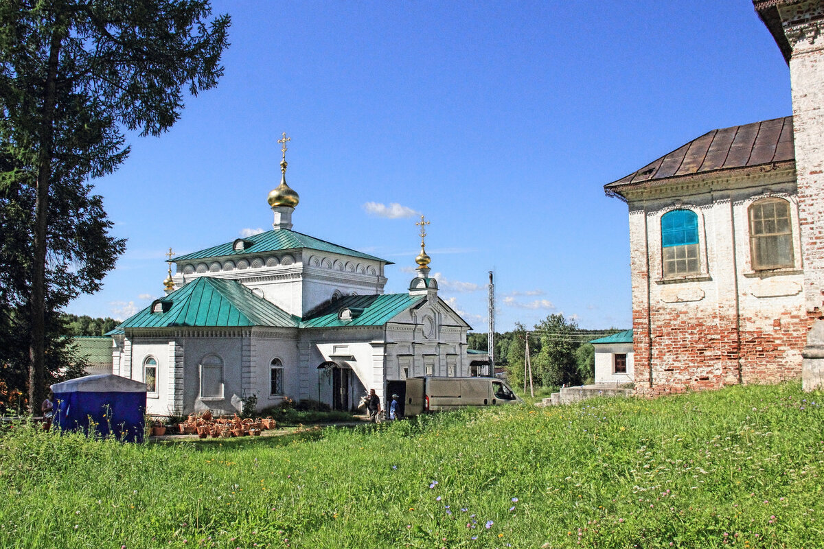 Свято-Троицкий монастырь в селе Белбаж Ковернинского района, Нижегородской обл. - Евгений Корьевщиков